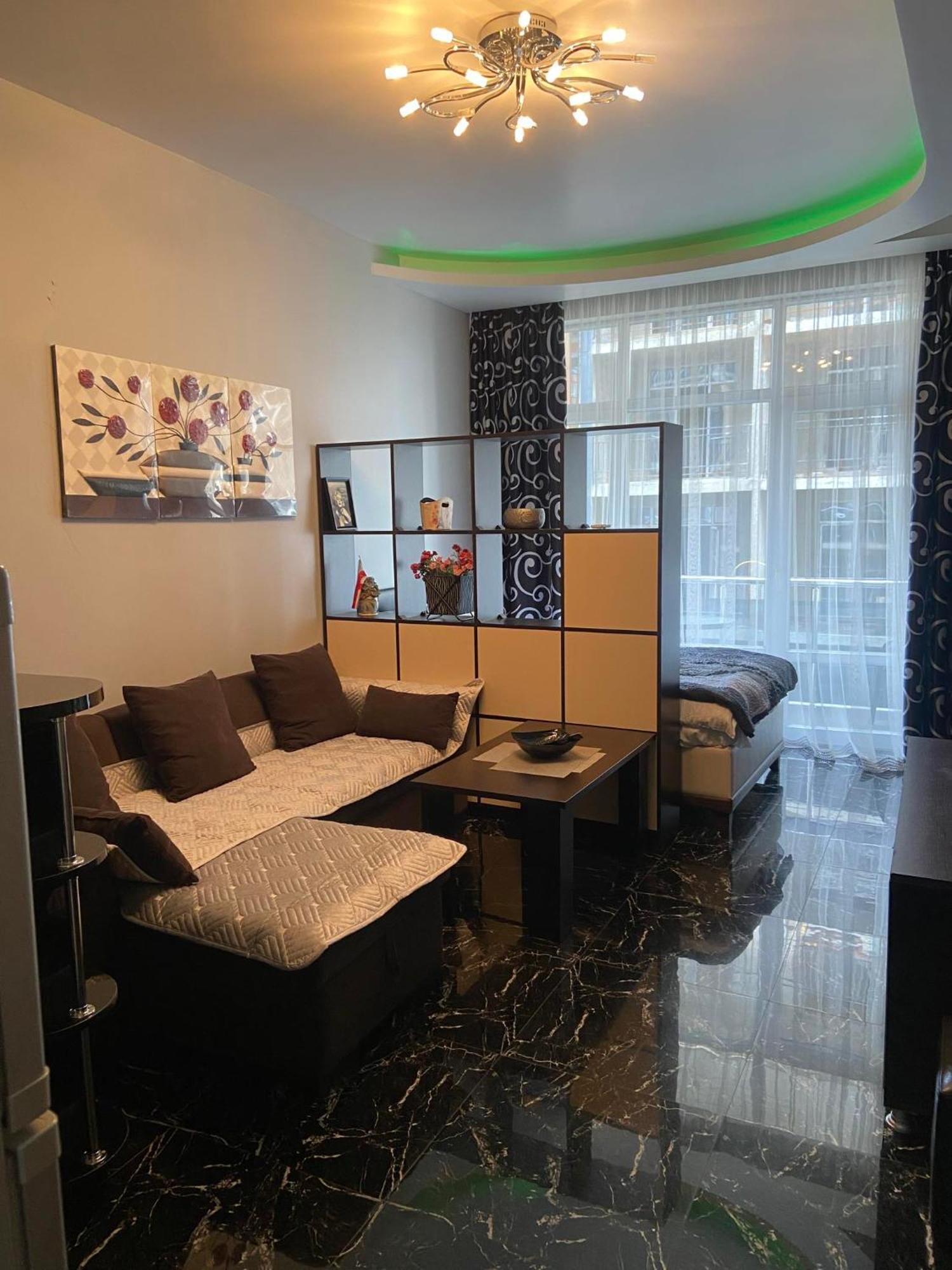 Apartment Vaja Fshavela N16 باتومي المظهر الخارجي الصورة